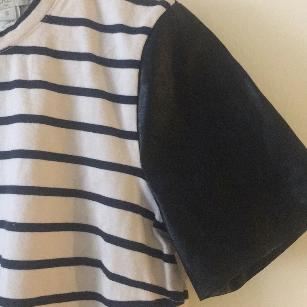 Jcrew top. - Picture 2 of 8